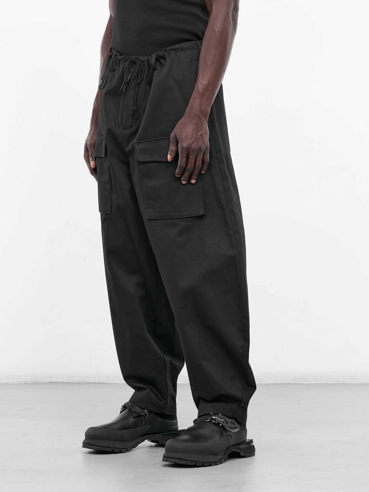 Baggy Drawstring Cargo Trousers (09PT-C-BLACK)