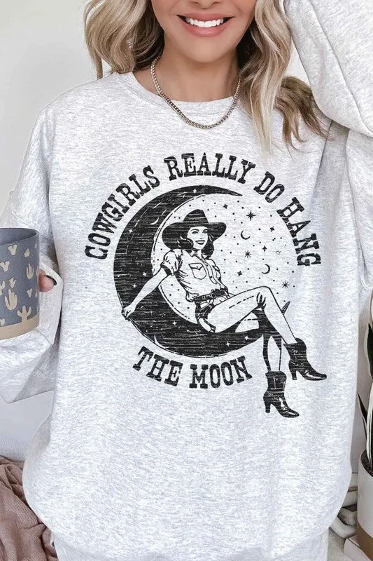 COWGIRLS HAND THE MOON OVERSIZED SWEATSHIRT - Online Exclusive