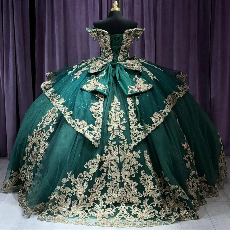 Emerald Green Shiny Quinceanera Dresses For Sweet 16 Princess Gown Gold Applique Lace Beads Birthday Party Prom Dresses Vestido