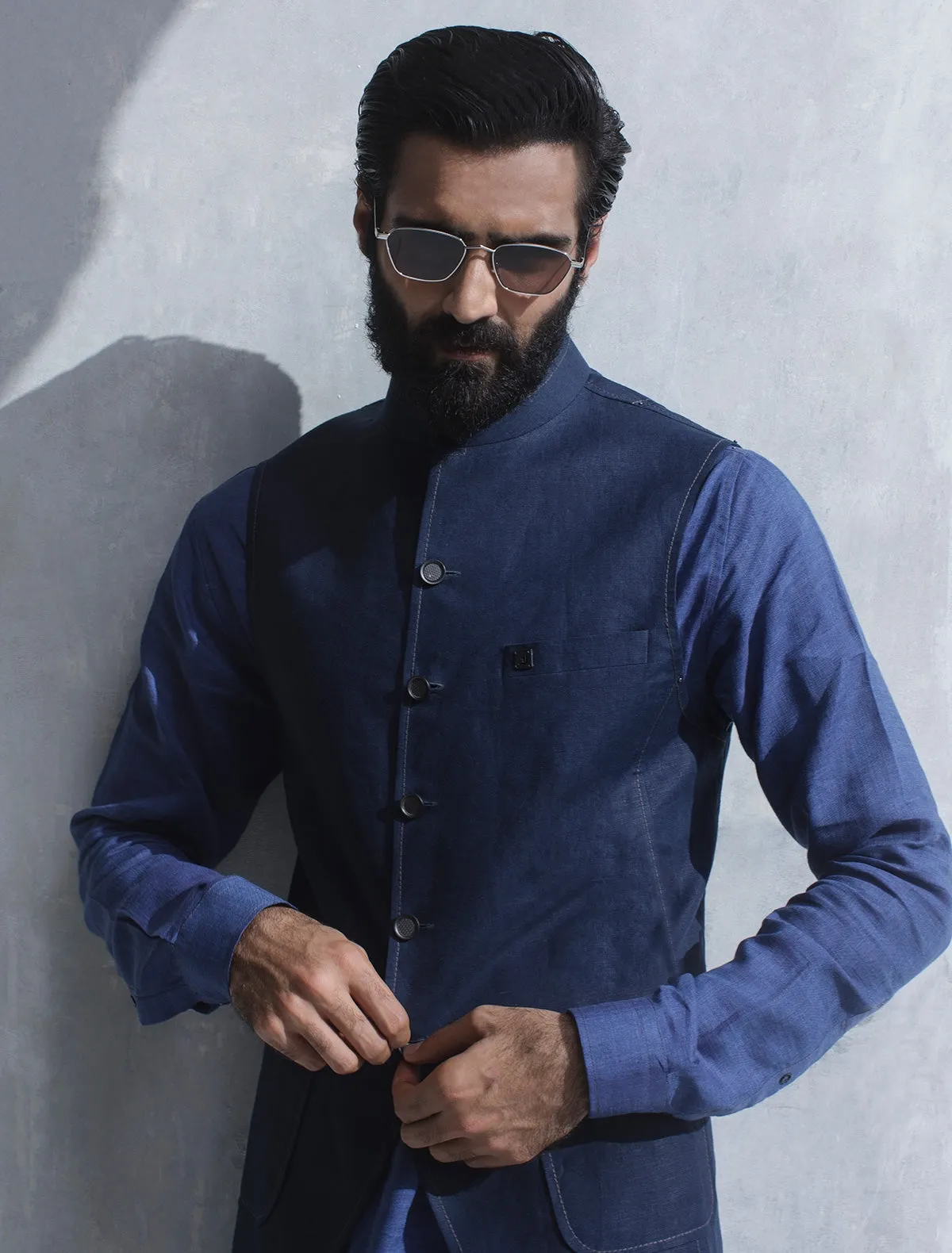 NAVY BLUE LINEN WAISTCOAT