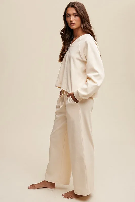 V-neck Sweatshirt and Pants Set in Cream